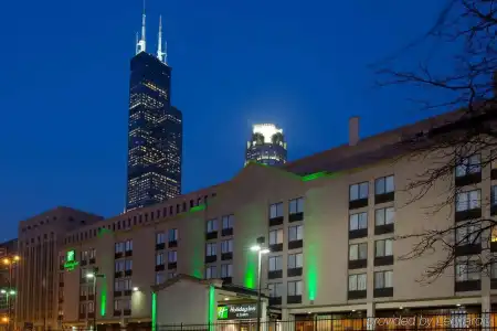 Holiday Inn & Suites Chicago - Downtown by IHG - 0
