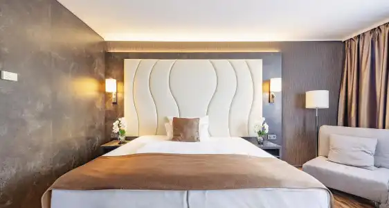 Plaza Premium Darmstadt - 5