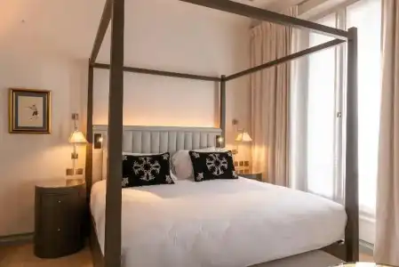 Hôtel de Montesquieu - 115