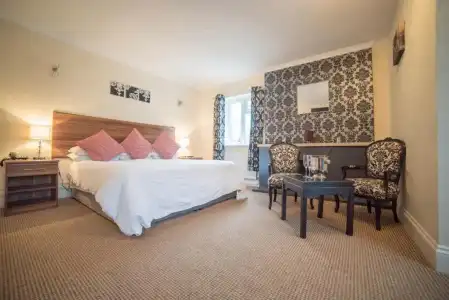 Red Mullions Guest House - 43
