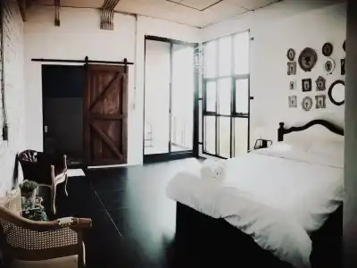 The LOCAL Ari - Hostel - 3