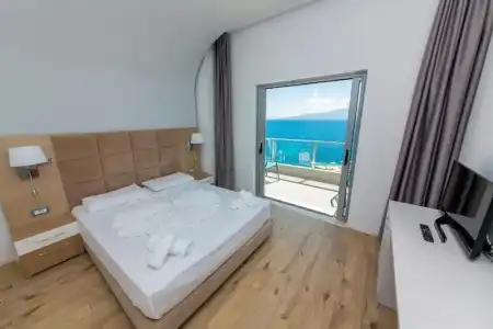 Saranda Palace - 56