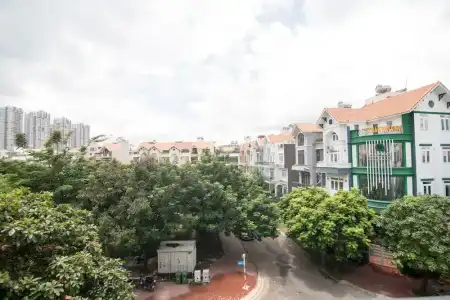 Bin Bin 7 - Near Ton Duc Thang University - 38