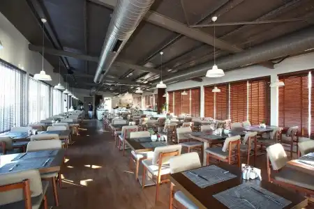 DoubleTree by Hilton Bodrum Marina Vista - 16