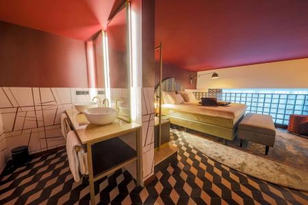 City Haarhuis - Worlds Crafted Collections - 112