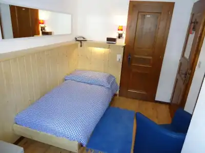 Hôtel Mirabeau - 36