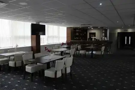 Ox Manchester - 13