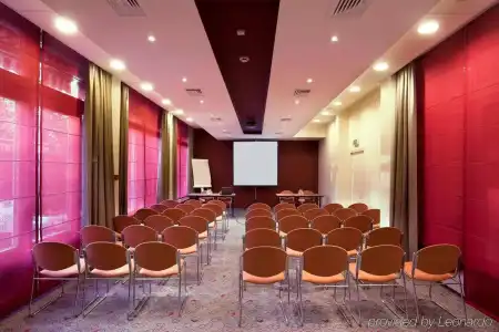 Ibis Budapest Citysouth - 10