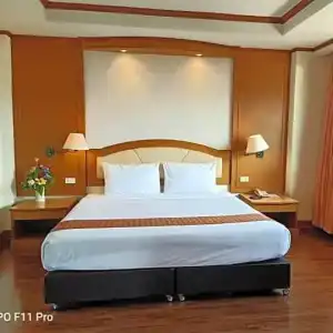 Sing Golden Place - 81