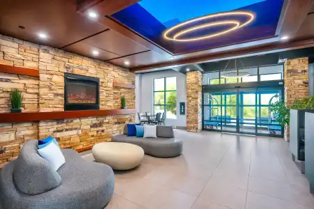 Quality Inn & Suites Levis - 1