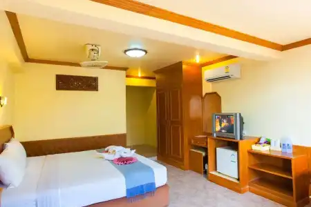 Haad Yao Bayview Resort & Spa - 33