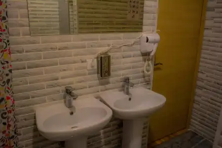 Expo Hostel - 6