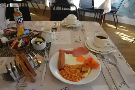 Abbey Lodge - 9