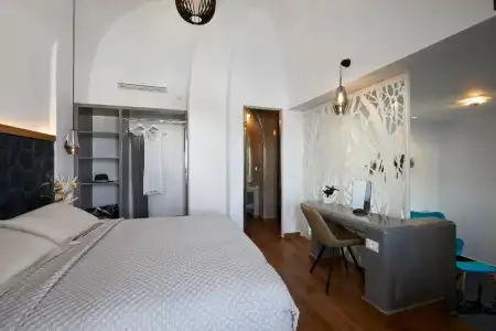 Oia Suites - 4
