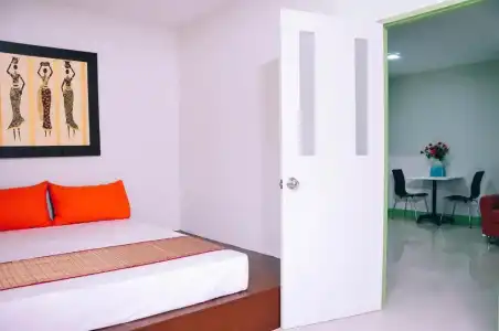 Golden On-nut - 107