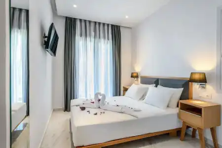 Elysian Suites - 49