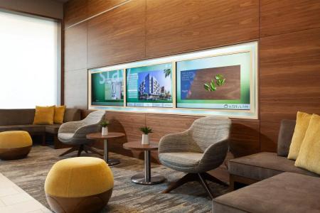 SpringHill Suites Orlando at Millenia - 10