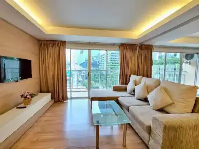 Olive & Residence Bangkok Sukhumvit 101 near True Digital Park - 99