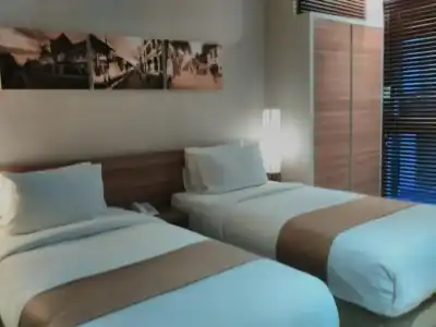 Chic Quarter Residence - 40