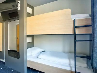 B&B Bielefeld-City - 42