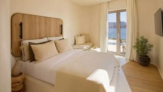 White Pebble Suites - 34