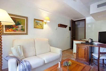 Cala Sant Vicenç - Adults Only + 16 - 68