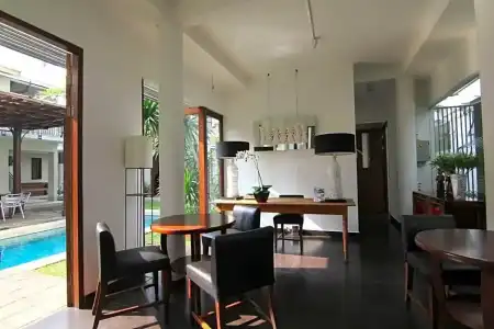 Chic Quarter Residence - 53