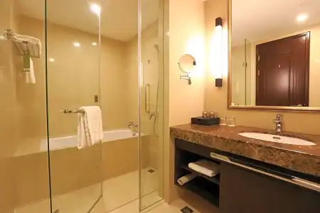 Evergreen Laurel Shanghai - 46