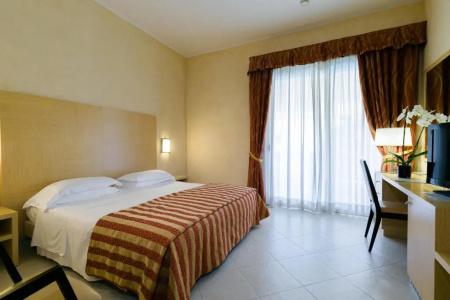 Continental Wellness & Spa - 73