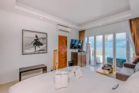 The Privilege Ezra Beach Club - 52