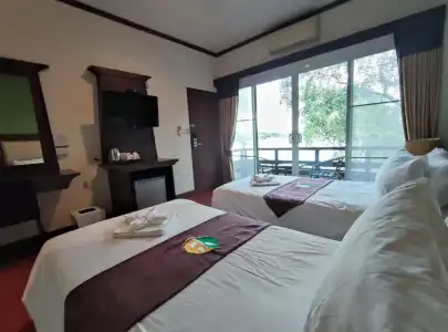 Baantip Suantong - 27