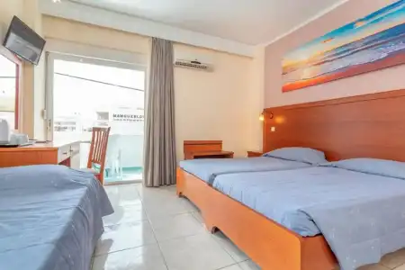 Agrelli & Suites - 77
