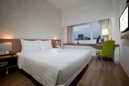 Whiz Cikini Jakarta - 62
