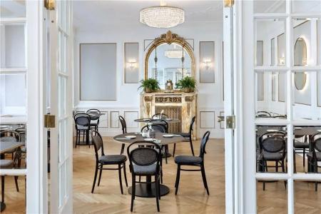 Astoria Vienna, Curio Collection by Hilton - 7