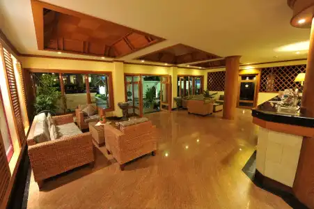 Fresh Inn - 1