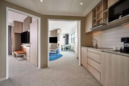 Courtyard by Marriott Berlin City Center - 22