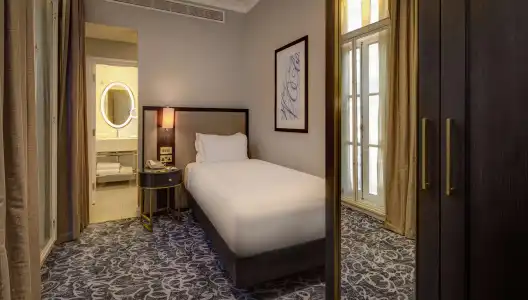 Hilton London Euston - 5