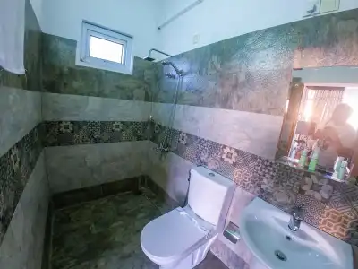 Romance Hills - 56