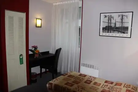 Hôtel Notre Dame - 52