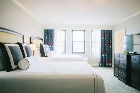 Omni Shoreham - 136