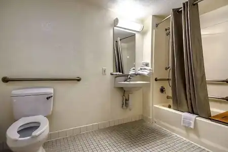 Motel 6 San Diego, CA - Circle - Mission Valley - 37