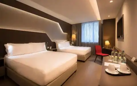 DoubleTree by Hilton City Centre - 42