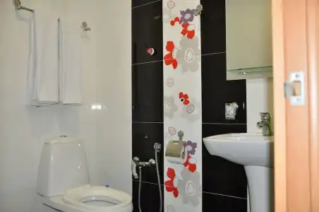 Anika Suite - 6
