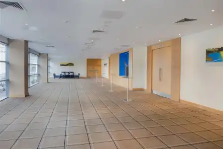 Hilton London Canary Wharf - 16