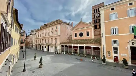 La Place - 46