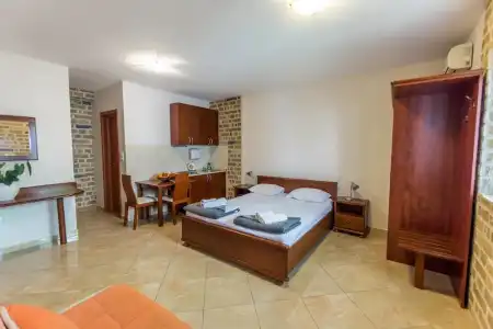 Contessa Apartments - 82
