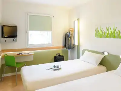 ibis budget Hyères Centre Ville - 5