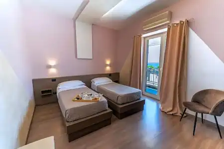 Puteoli Palace - 78