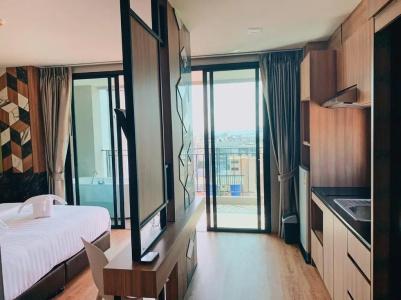 Sky Wave Patong - 99