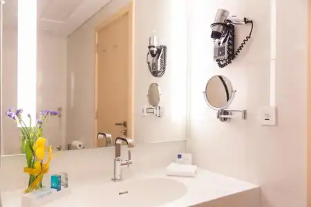 Novotel Abu Dhabi Al Bustan - 47